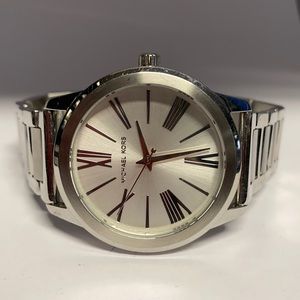 Women’s Michael kors watch MK3489